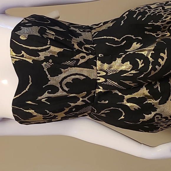 ✅ SOLD ✅ NWT H&M Black and Gold Mini Cocktail Dress with Side Pockets Size 2 - Picture 5 of 13